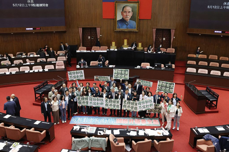 Ruling Democratic Progressive Party lawmakers protest in the Legislative Yuan
